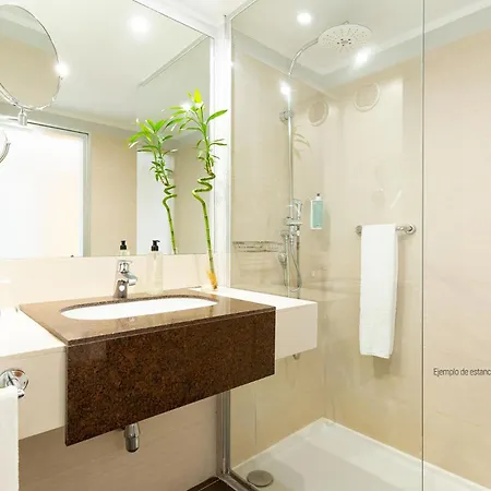 מלון Hovima Costa Adeje - For Cool Adults 4*