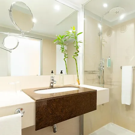 Hovima Costa Adeje - For Cool Adults מלון 4*